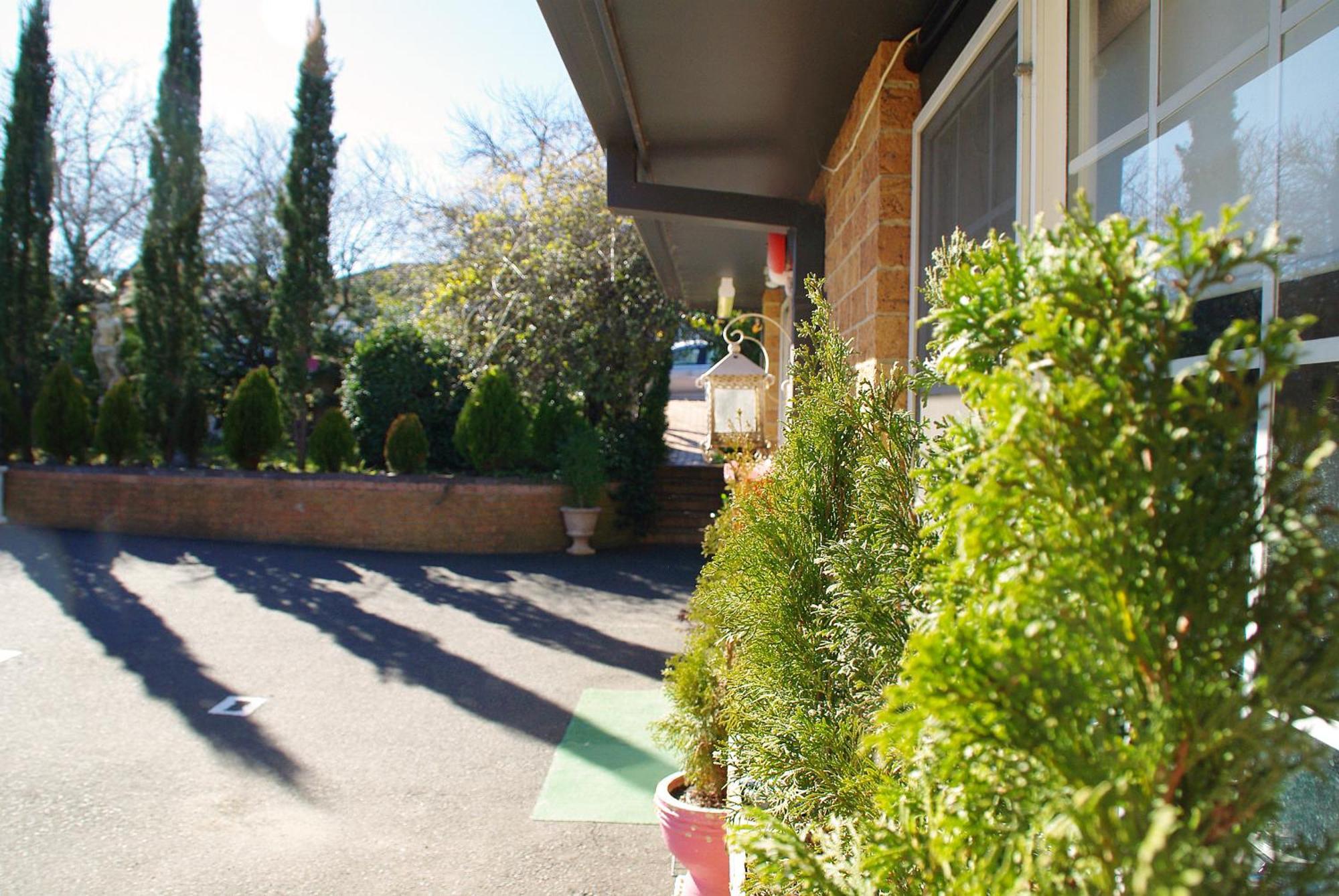 White Lanterns Motel Armidale Exterior photo
